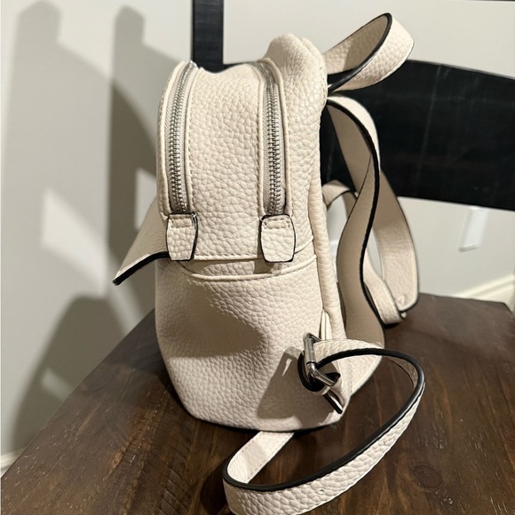 COLAB Cream Pebble Vegan Leather Backpack - Picture 5 of 16